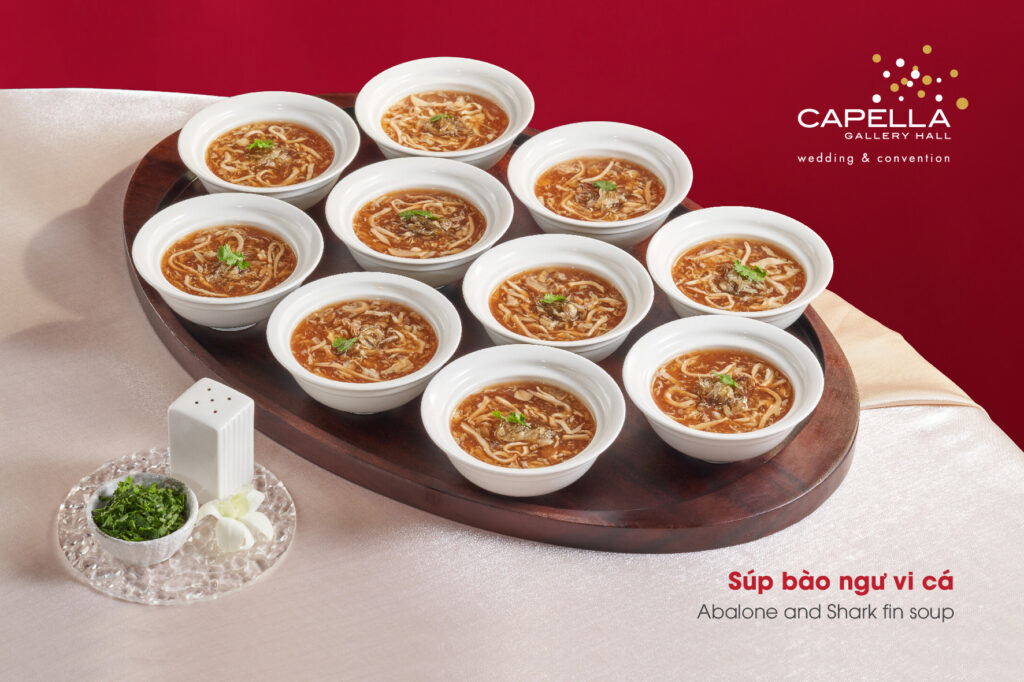 Súp bào ngư, vi cá - Best food tại Capella Gallery Hall